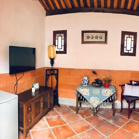 Red Tomato B&B Jinsha Exterior photo